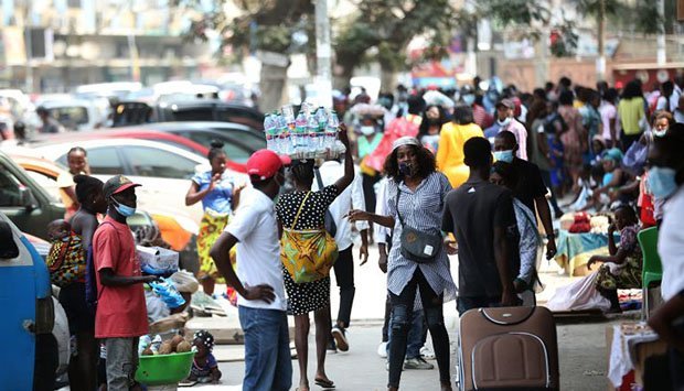 Angola criou apenas 585 empregos para jovens em seis meses